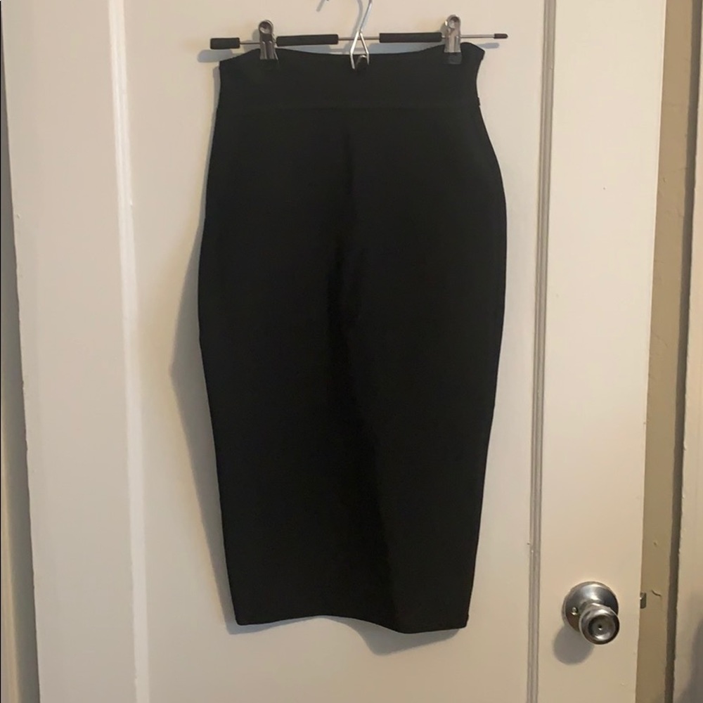 Bandage pencil skirt